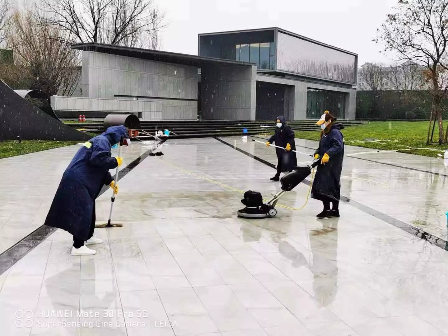 北京大学图书馆外墙清洗